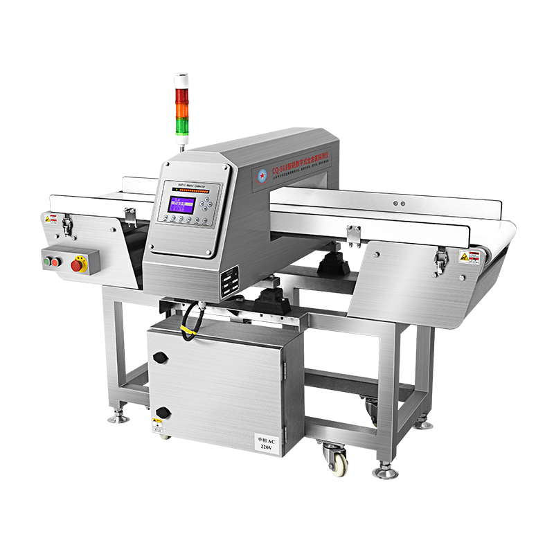 Detector de metais alimentares com configuração automática de sensibilidade para biscoitos